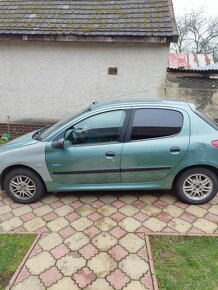 Peugeot 206 - 2