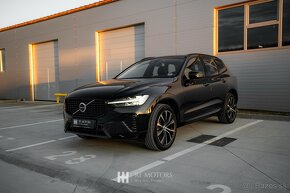 Volvo XC60 B4 Ultimate Dark  A/T - 2