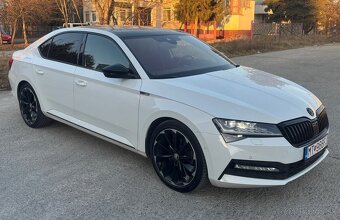 Škoda superb 3 Sportline limousine 2.0TDi r.v.2021/6 - 2