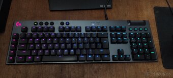 Mechanická G818 RGB Tactile - 2