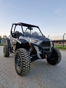 Polaris RZR 1000 - 2