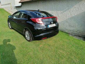 Honda civic 9G,1.4 vtec 73kw 115000km - 2