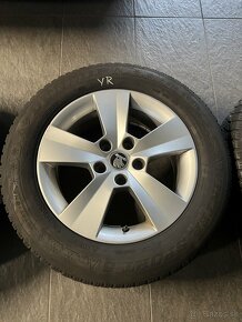 Predam original Škoda Orion zimnu sadu 215/60 R16 - 2