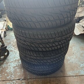 Zimne pneumatiky 215/60 R 16 H XL - 2