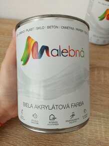 Biela akrylátová farba - 2