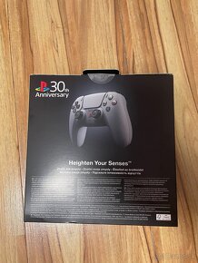 PS5 Dualsense 30th Anniversary Limited Edition - 2