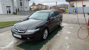 Honda Accord - 2