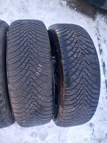 Predane Zimne pneumatiky 215/65R16 - 2