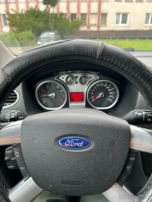 Ford Focus - 2