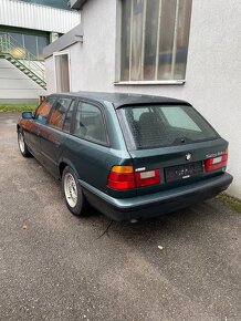 BMW - 2