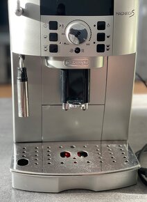 Automatický kávovar Delonghi Magnifica S s vadou - 2