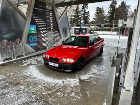 Bmw e36 328i coupe - 2