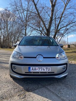 Predám vw up 1.0 benzín - 2