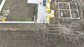 Stavebné pozemky v novej zabývanej lokalite v Topoľnici. - 2