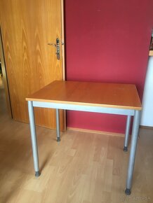 Nábytok IKEA do pracovne alebo kancelárie - 2