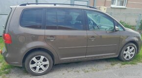 Volkswagen Touran 2011, 2.0Tdi, 103Kw. 330t - 2