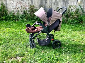 KOČÍK Britax - B MOTION 4 PLUS HNEDÝ - 2