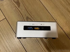 Intel NUC-i3-5010U/4gbRAM/120gbSSD/W10home - 2