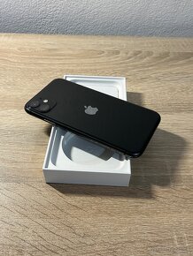 iPhone 11 64GB - 2