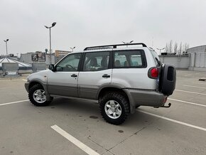 Nissan Terrano 3.0 TD 4x4 - 2