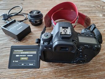 Canon EOS 6D mk II body + Canon EF 40mm f/2.8 STM + UV - 2