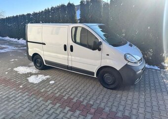 Opel Vivaro 1,9 DCI , L1H1 , 3 místa nafta manuál 60 kw - 2