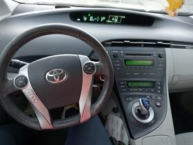 Predám Toyota prius - 2