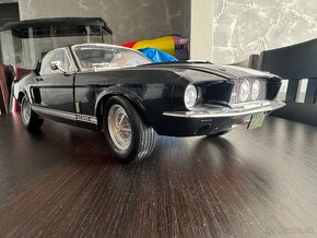 Deagostiny Mustang Shelby GT - 500 1:8 - 2