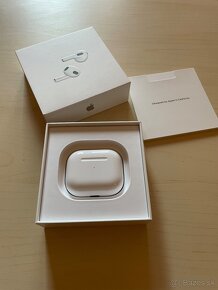 Apple AirPods (3. generácie) s Lightning s nabíjacím puzdrom - 2