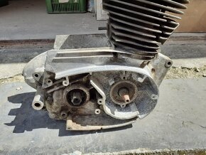 Motor Jawa 250/559 Panelka - 2