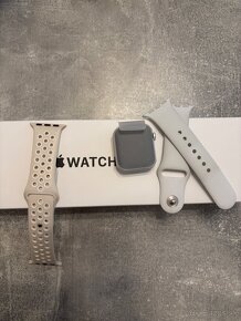 Apple whatch SE - 2