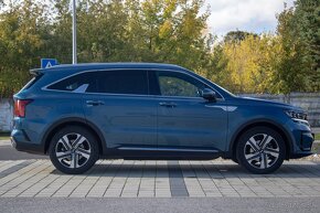 KIA SORENTO 1.6 TGDI Plug in HYBRID - 2