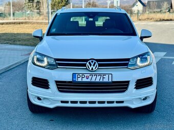 Volkswagen Touareg 3.0tdi - 2