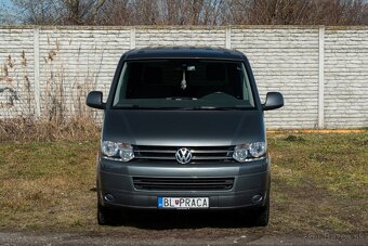 Volkswagen T5 Caravelle 9 miestna - 2