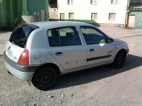 Rozpredam renault clio 1.9 d 47kw a 1.4 thalia - 2