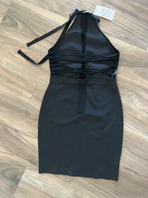 Nové šaty- zaujímavý chrbát, L - 2