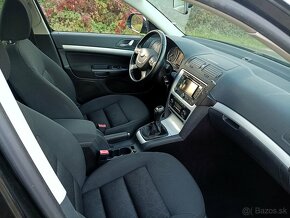 ŠKODA OCTAVIA COMBI  II 2.0 TDI CR  NAVI MODEL 2012 - 2