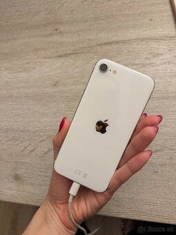 iPhone SE 2020 64GB - 2