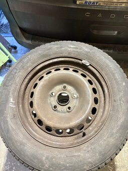 Zimné pneu NOKIAN 195/65/R15 91T + disky s Puklicami #VW - 2