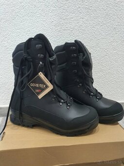 Gore-tex kanady 43,5 - 2