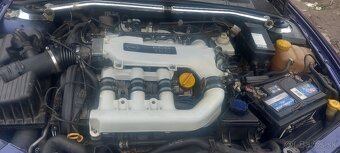 Opel vectra b 2.5 v6 - 2