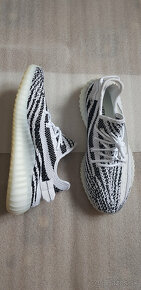 ADIDAS  YEEZE ZEBRA - 2