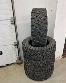 Terénne pneumatiky 265/ 60 r18 - 2