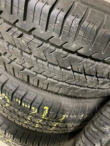 Predam pneumatiky 215/65 r16c a disky 5x108 - 2