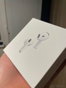 Apple AirPods 4 s aktívnym potlačovaním hluku - 2