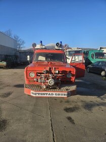 Poziarnicke auto International 1300 D 4x4 rv 1970 142kw - 2