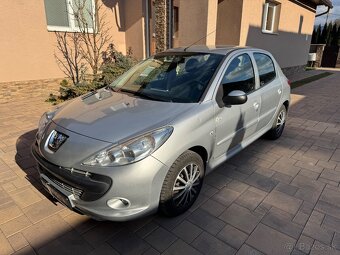 Peugeot 206+, 1.4i - 2