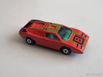 Matchbox Superfast No27 Lamborghini Countach - 1973 England - 2