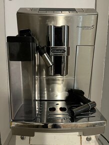 Automaticky kavovar De’Longhi PrimaDonna S de luxe - 2