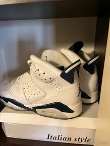 Jordan 6 Retro "Midnight Navy - 2